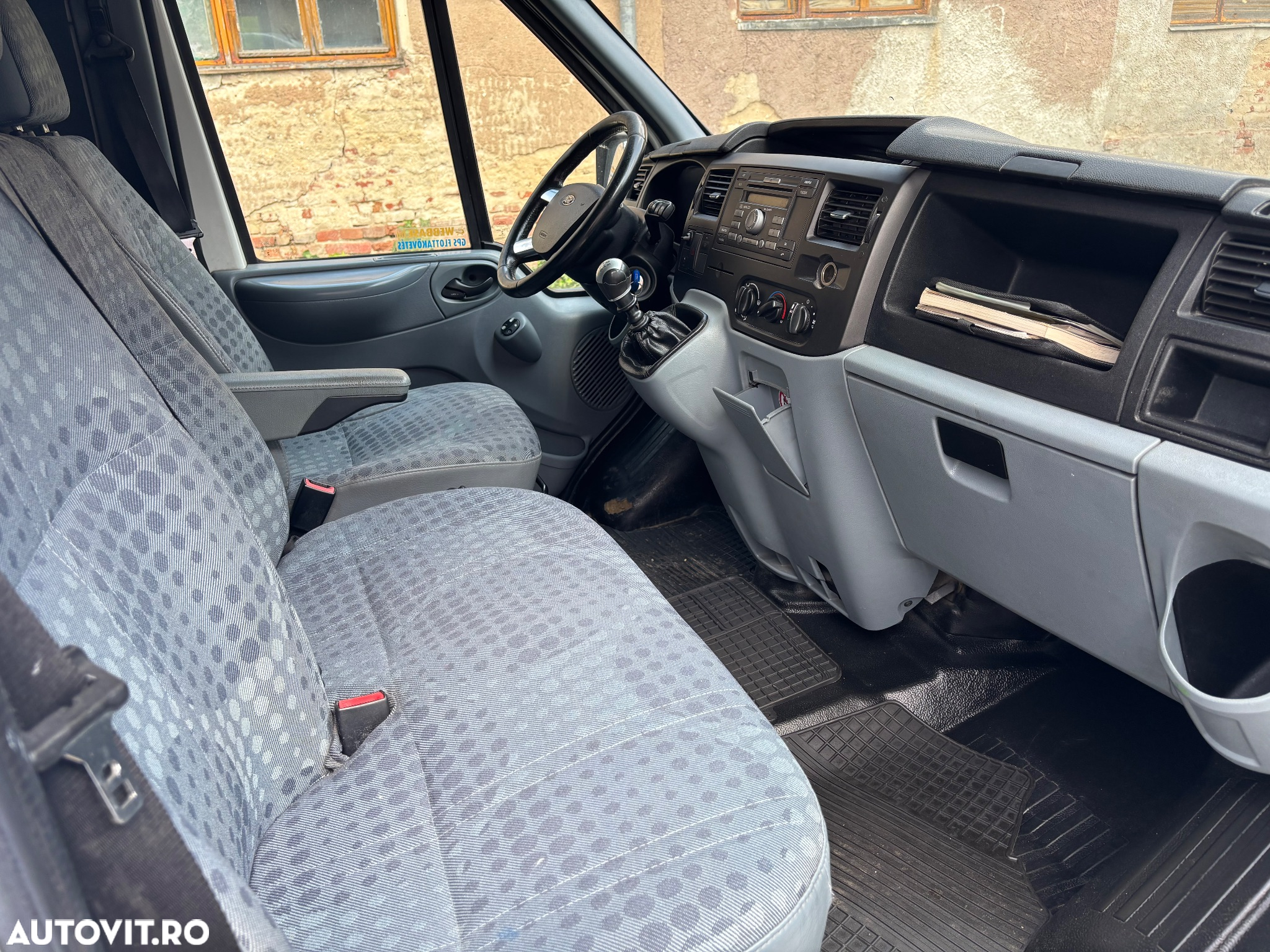 Ford 350 LWB Jumbo - 8