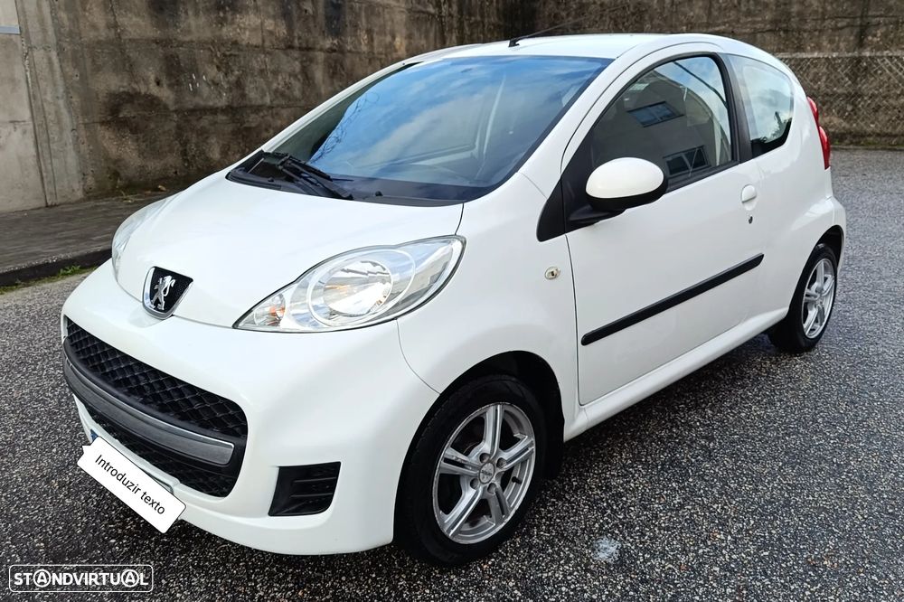 Peugeot 107 1.0 Urban Style - 9