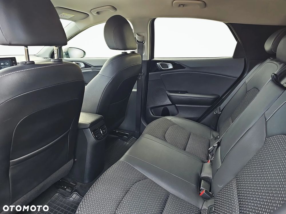 Kia XCeed 1.4 T-GDI L DCT - 13