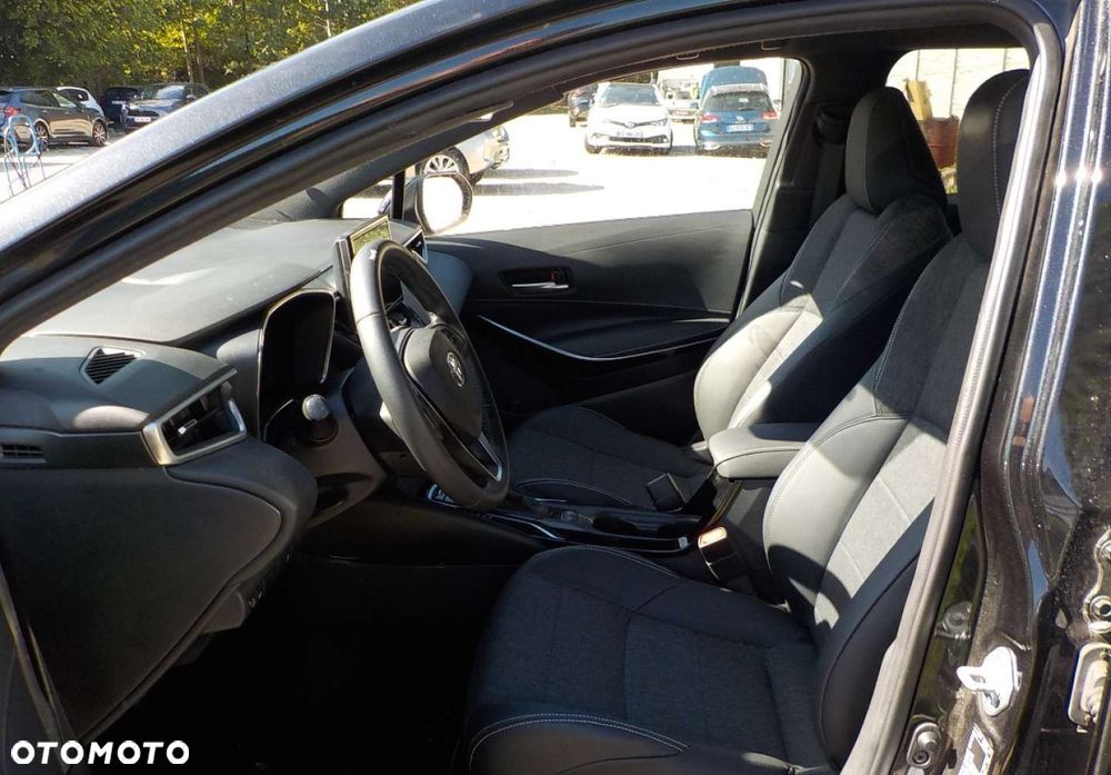 Toyota Corolla - 20