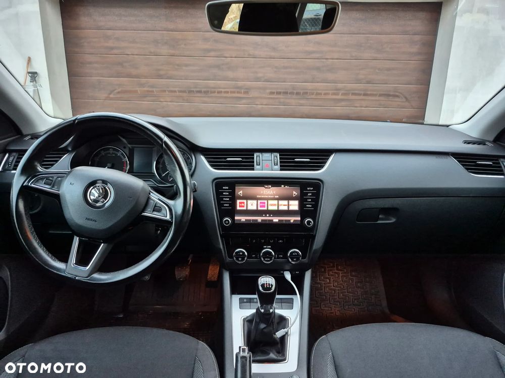 Skoda Octavia 1.8 TSI Style - 24