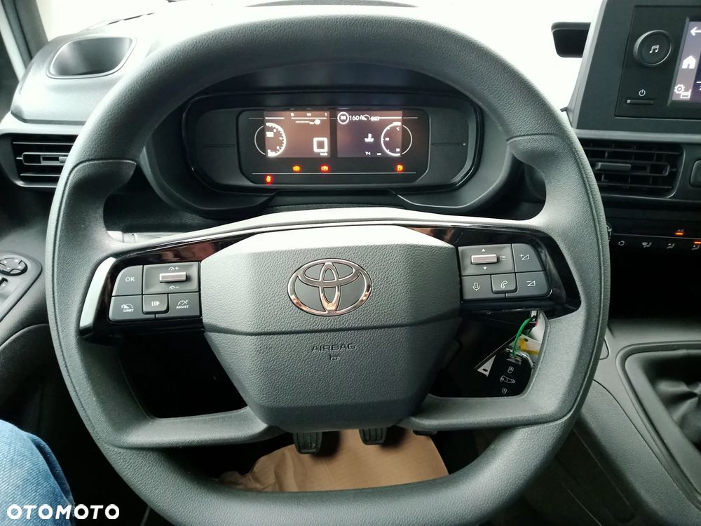 Toyota PROACE CITY - 11