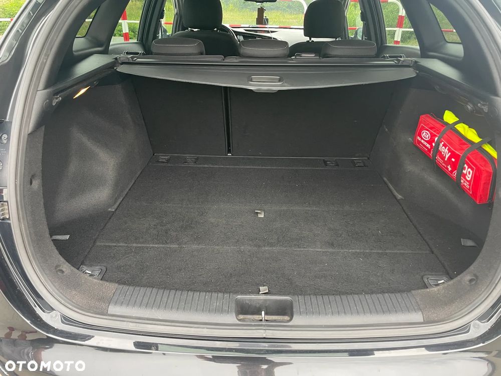 Kia Ceed 1.6 CRDi GT Line - 12