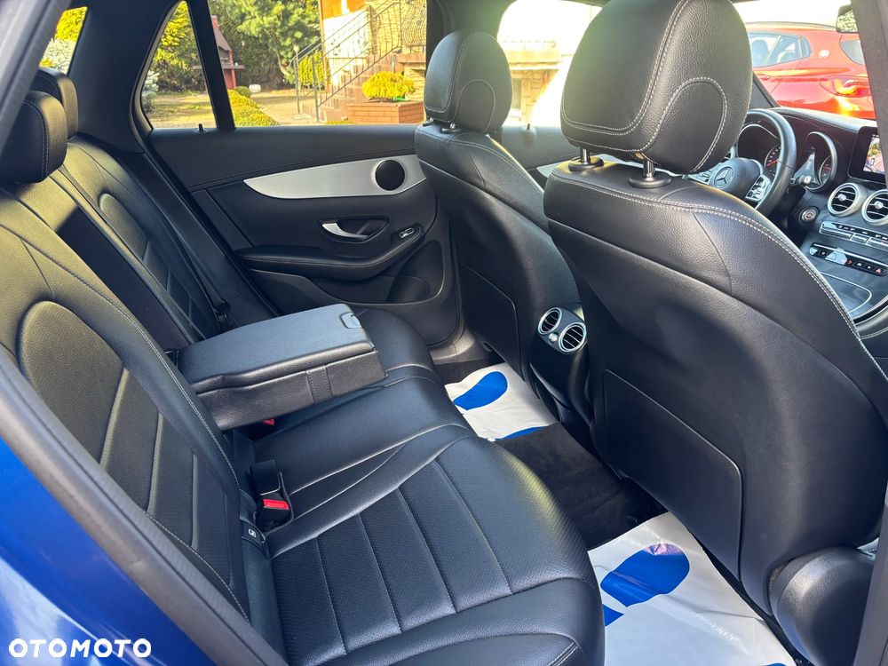 Mercedes-Benz GLC 220 d 4Matic 9G-TRONIC Exclusive - 16