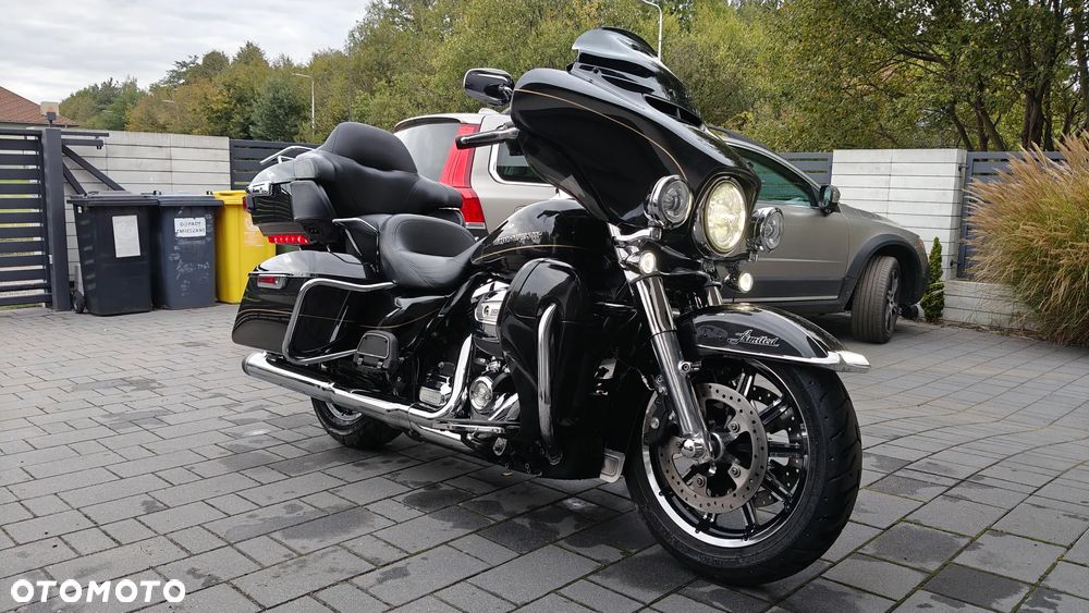 Harley-Davidson Electra - 11