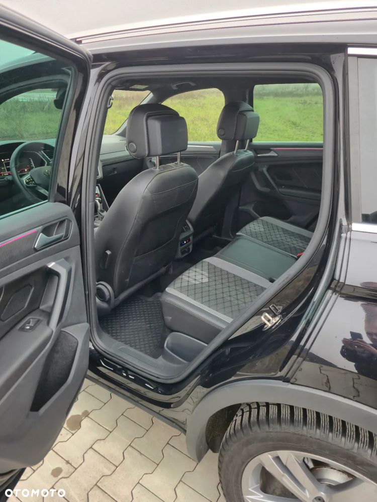 Volkswagen Tiguan 2.0 TDI SCR DSG R-Line - 19