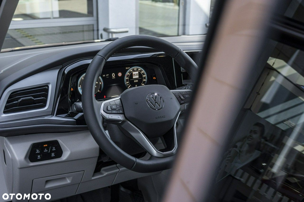 Volkswagen California - 13