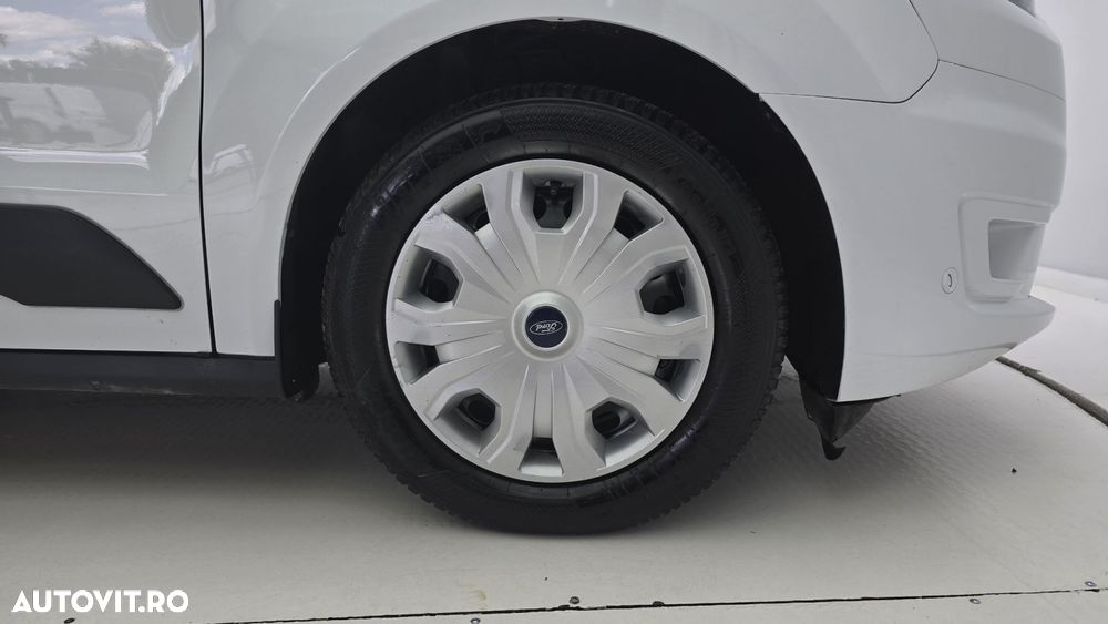 Ford Transit Connect - 23