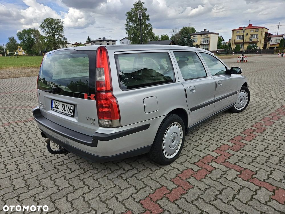 Volvo V70 2.3 T-5 - 4