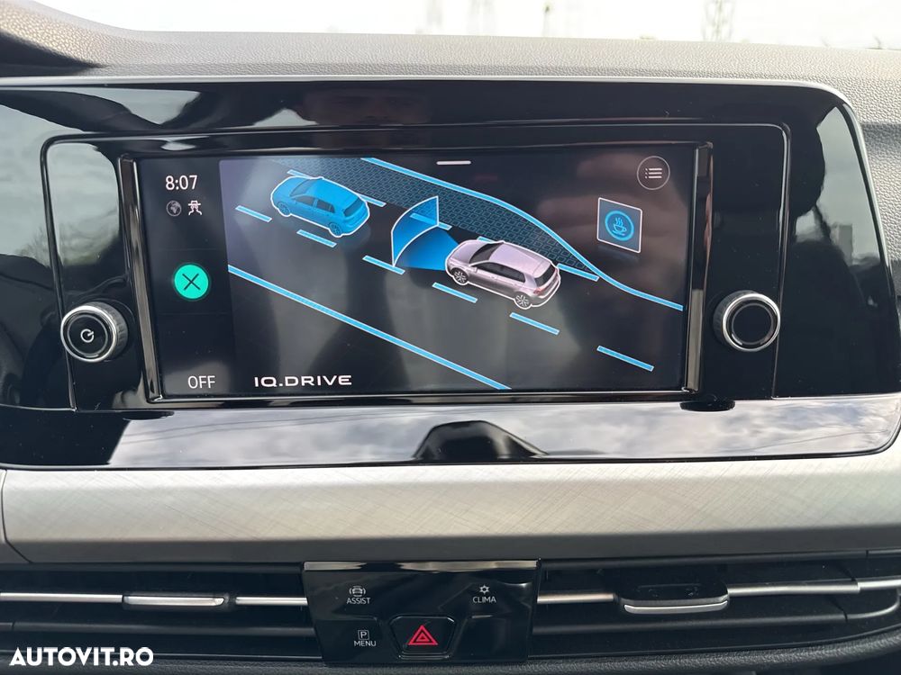 Volkswagen Golf - 23