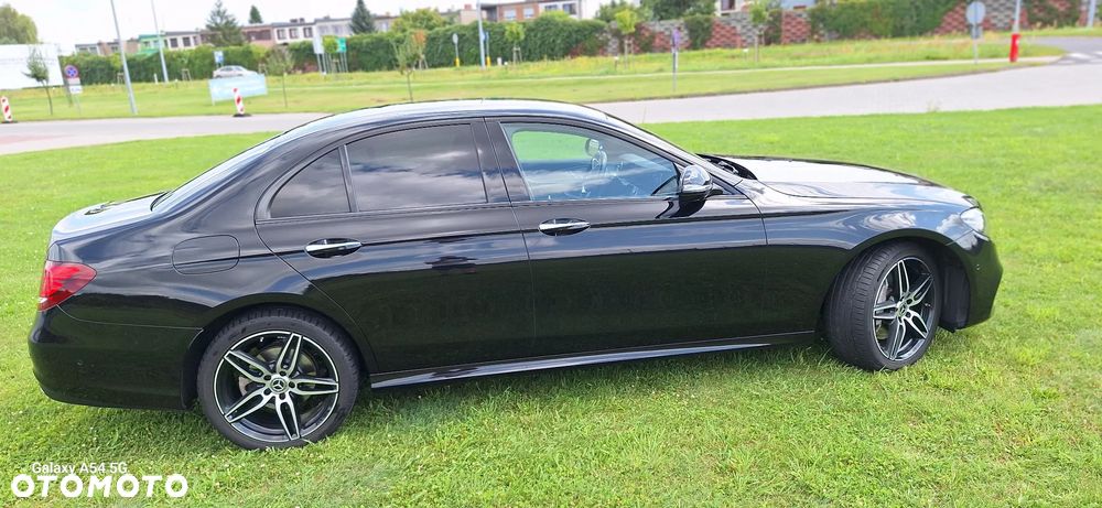 Mercedes-Benz Klasa E 220 d 9G-TRONIC AMG Line - 3