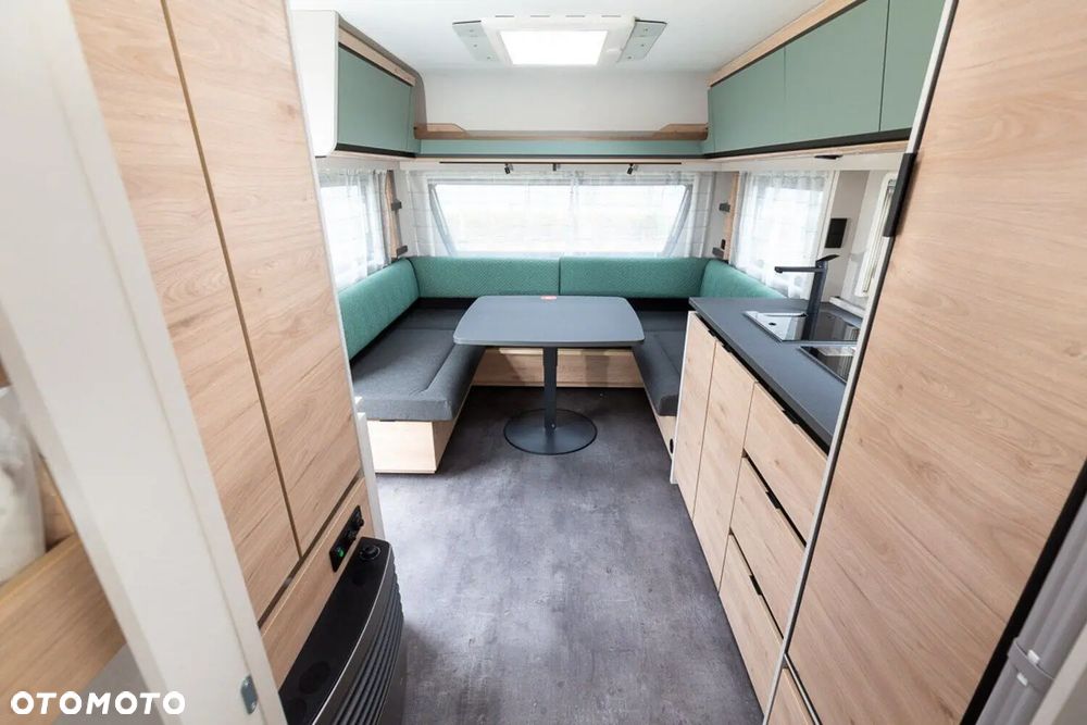 Dethleffs Camper 730 FKR - 6