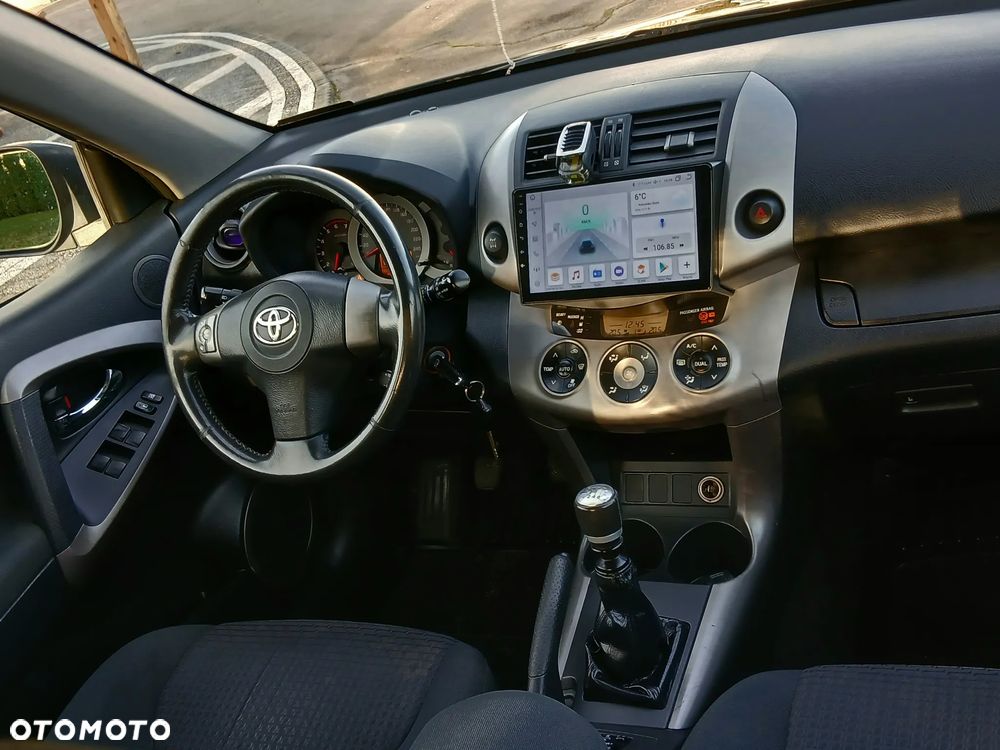 Toyota RAV4 2.2 D-CAT 4x4 Sol - 19