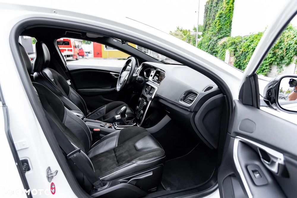 Volvo V40 - 28