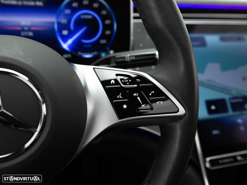 Mercedes-Benz EQE 300 Edition Electric Art - 25