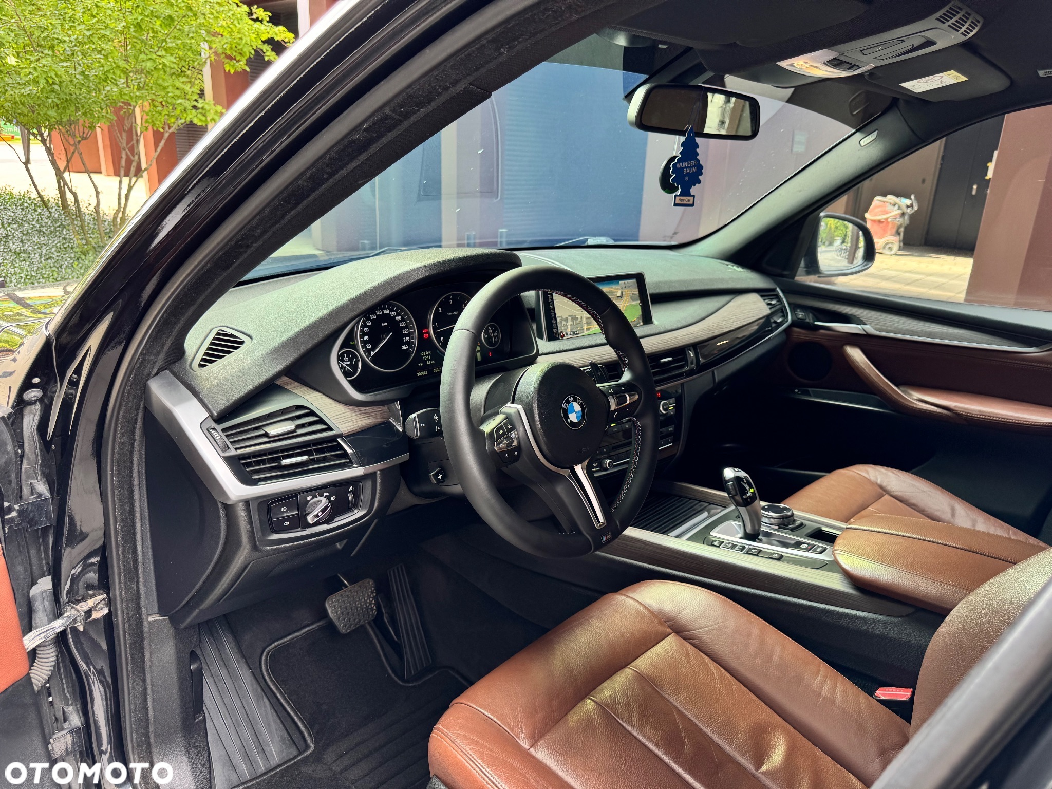 BMW X5 xDrive30d - 27