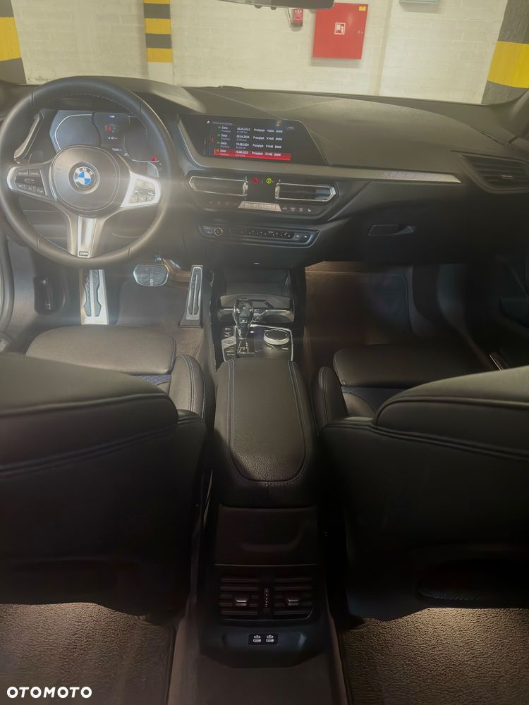 BMW Seria 1 120d xDrive M Sport - 17