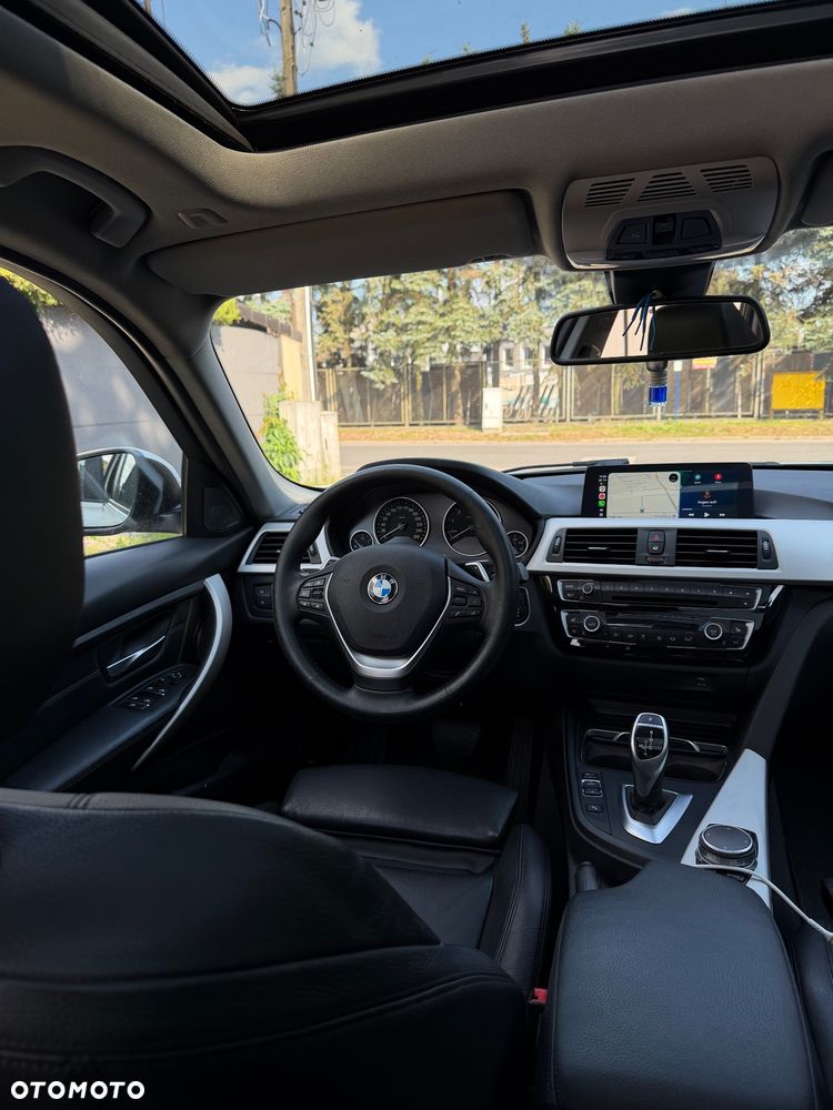 BMW Seria 3 330i Luxury Line sport - 7