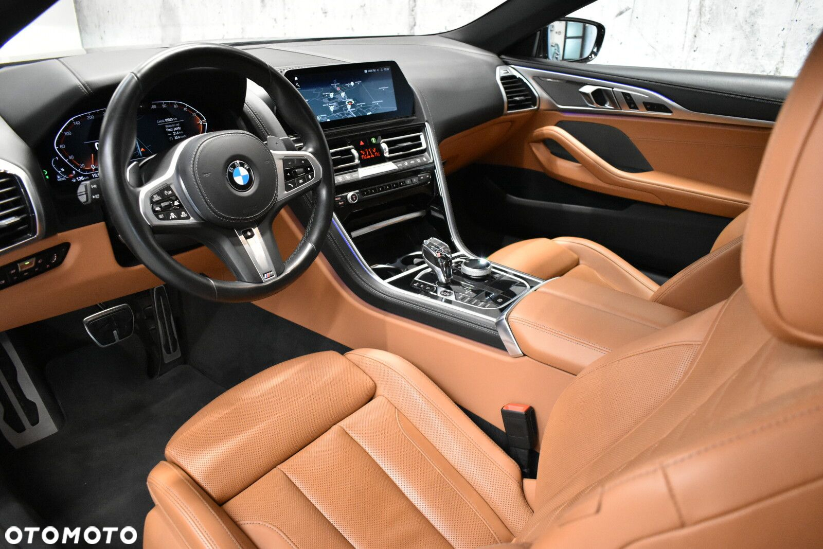 BMW Seria 8 - 5