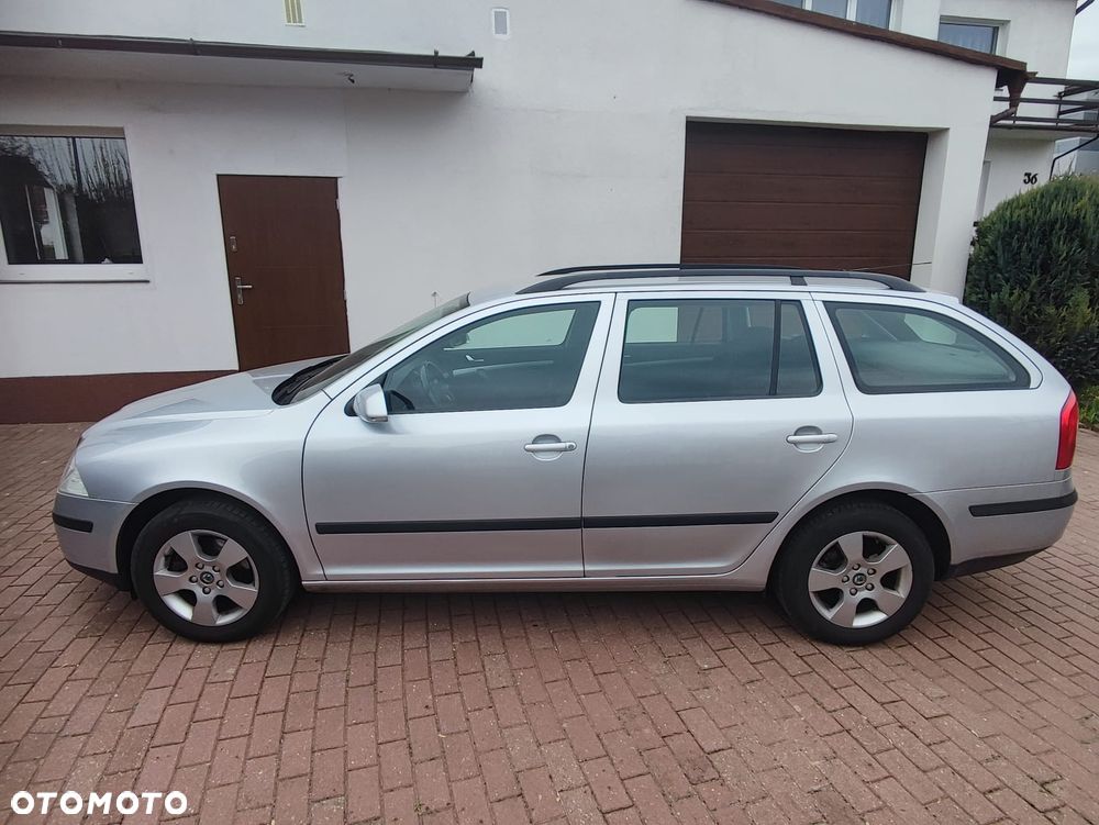 Skoda Octavia 1.6 Tour - 2