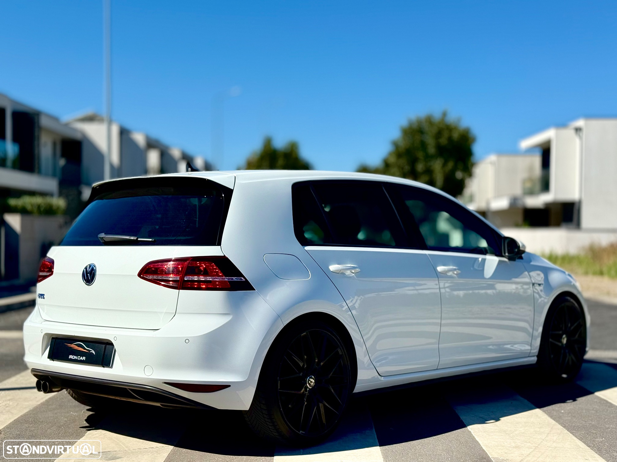VW Golf 1.4 GTE Plug-in - 6