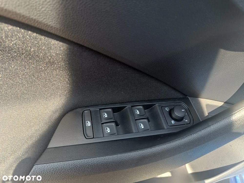 Skoda Kamiq 1.0 TSI Selection DSG - 20