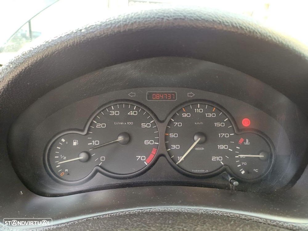 Peugeot 206 1.1 XR - 7