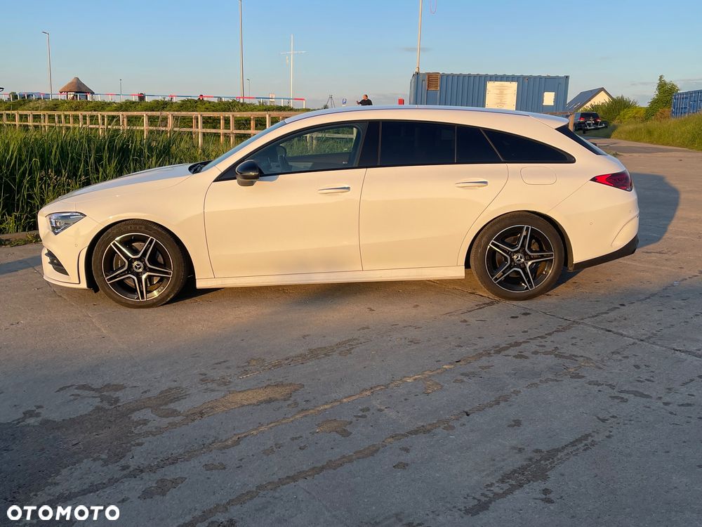 Mercedes-Benz CLA 200 d AMG Line 8G-DCT - 22