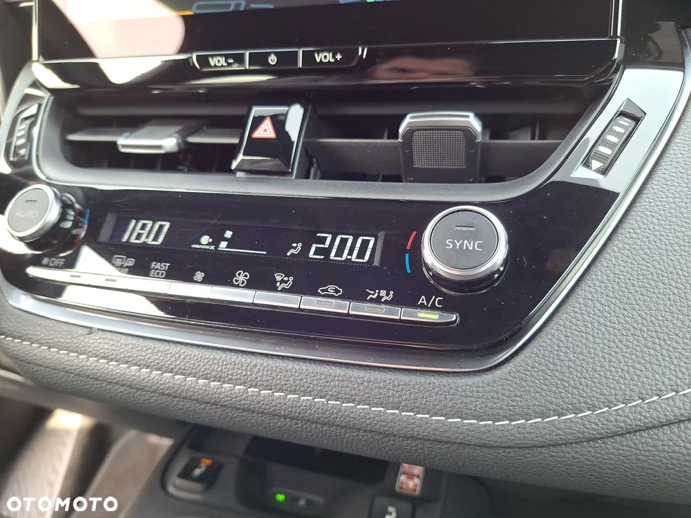 Toyota Corolla 2.0 Hybrid GR Sport Dynamic - 17