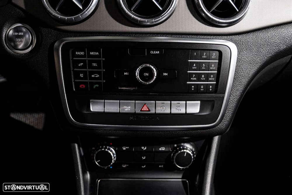 Mercedes-Benz CLA 200 d Urban Aut. - 15