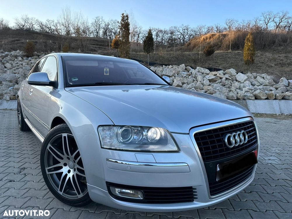 Audi A8 - 1