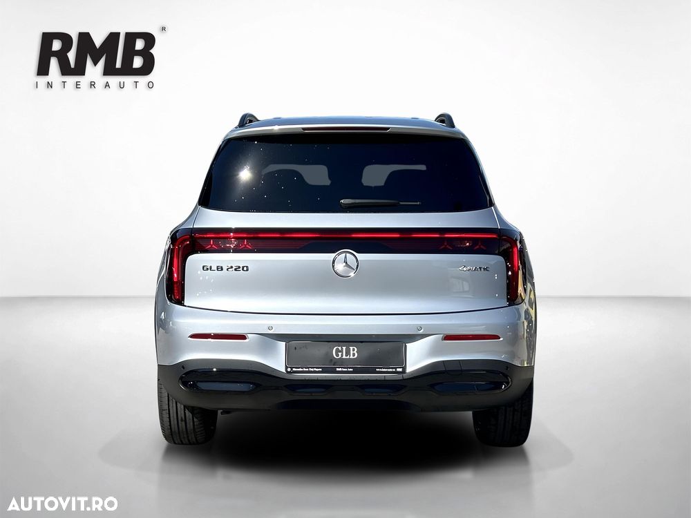 Mercedes-Benz GLB 220 4MATIC - 5