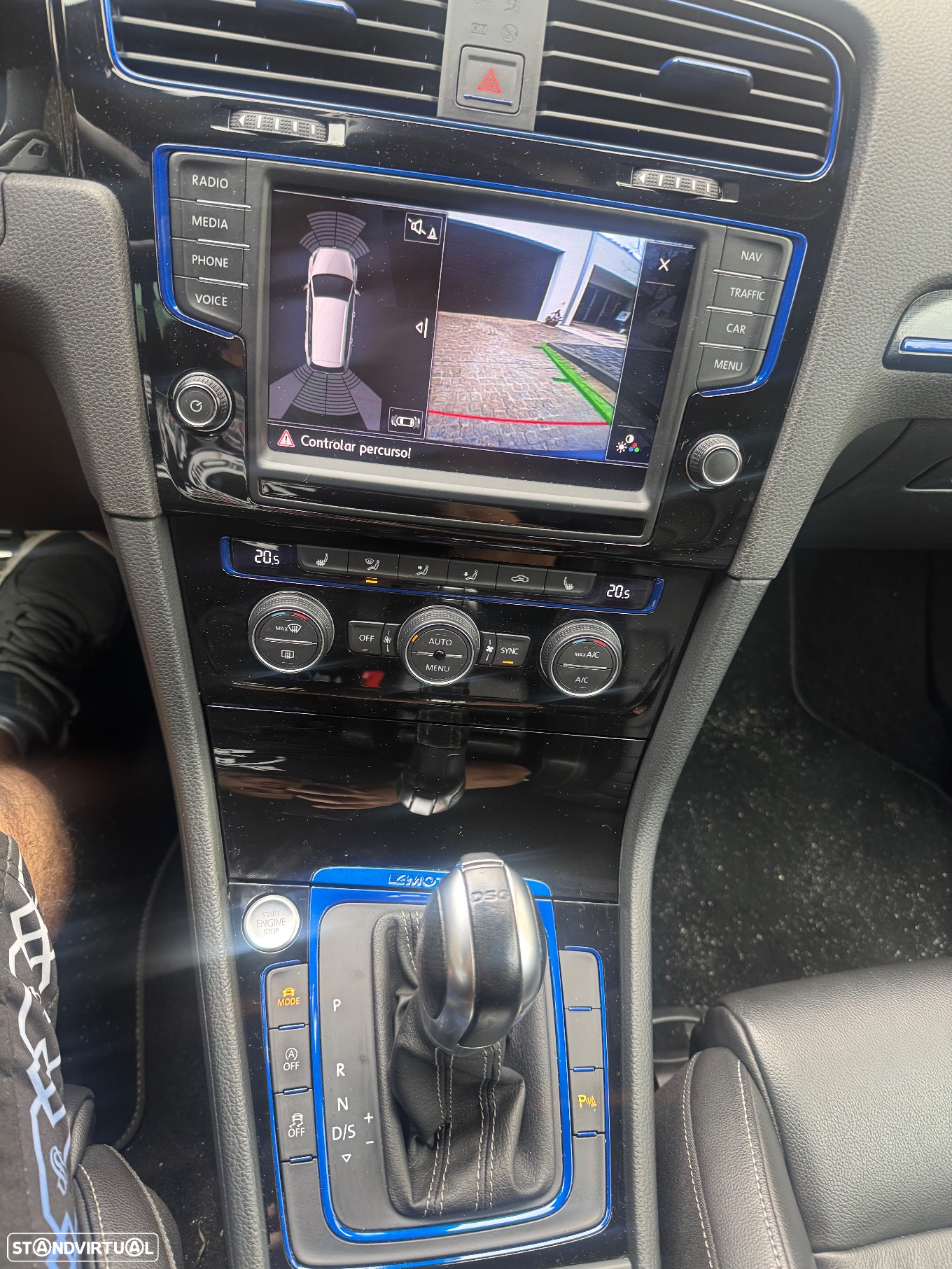 VW Golf Variant R 4Motion BlueMotion DSG - 21