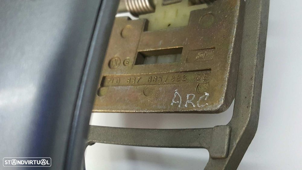 PUXADOR EXTERIOR FRENTE DIREITO VOLKSWAGEN TOUAREG (7LA) TDI R5 - 3