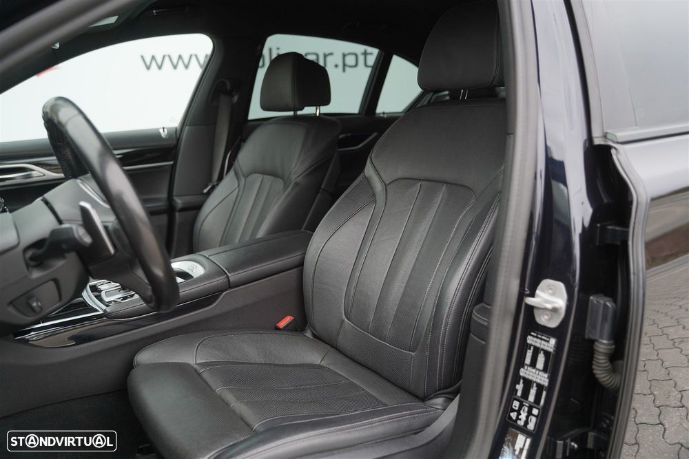 BMW 750 Ld xDrive Pack M Auto - 33