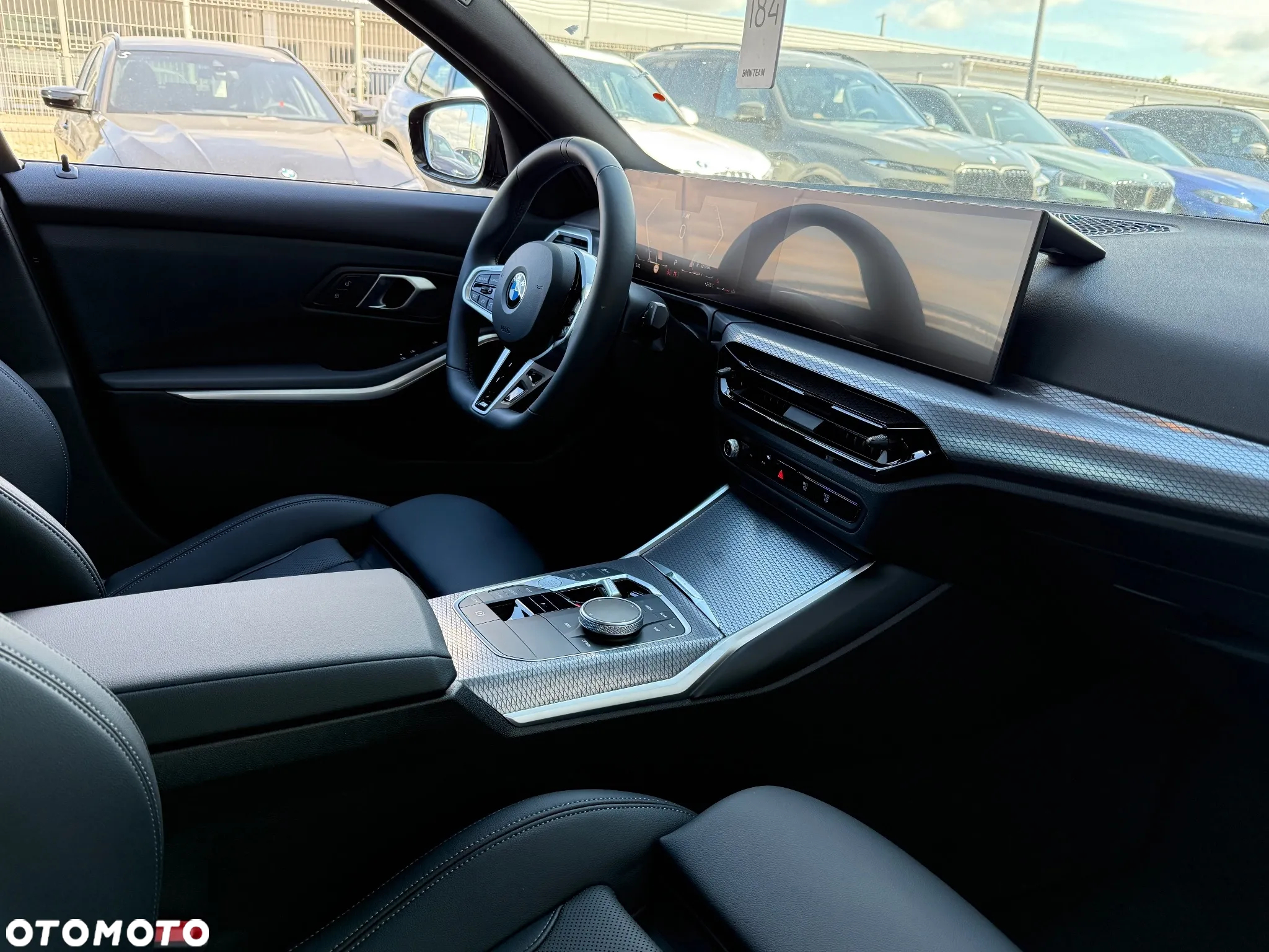 BMW Seria 3 318i M Sport - 15
