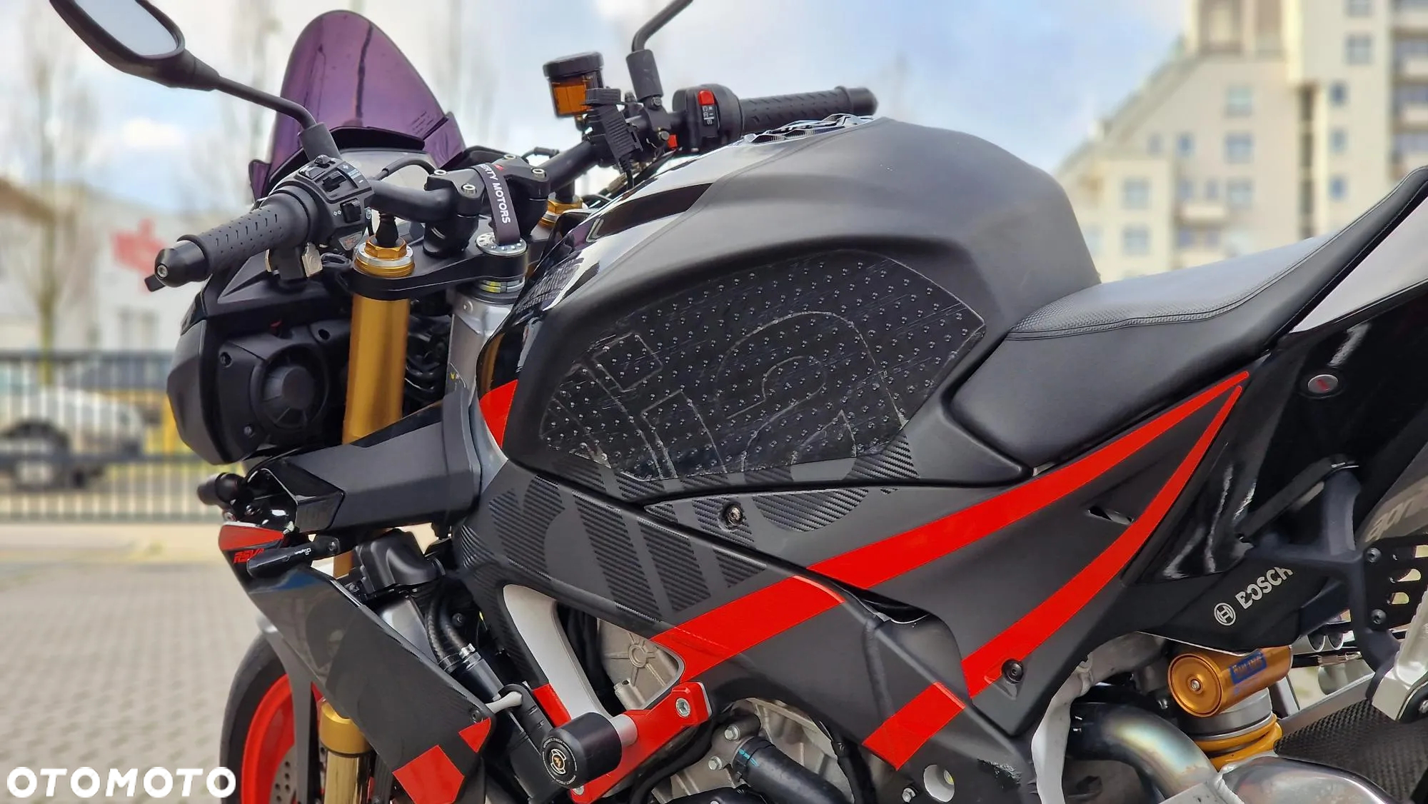 Aprilia Tuono - 23