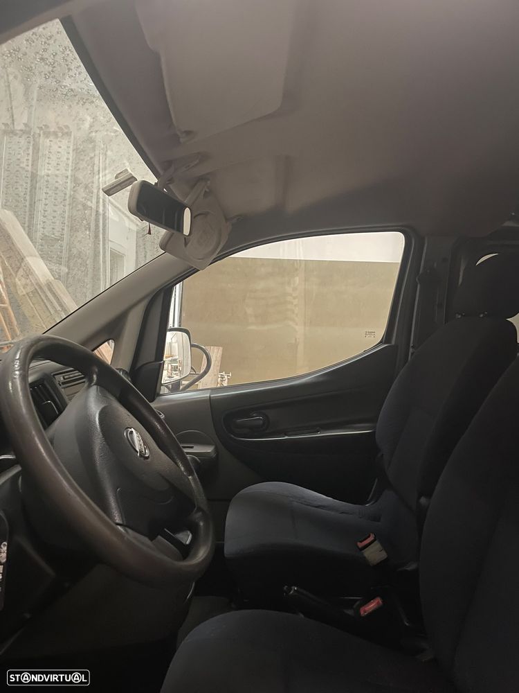 Nissan NV200 Combi - 7