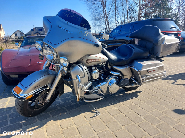 Harley-Davidson FLH Electra Glide