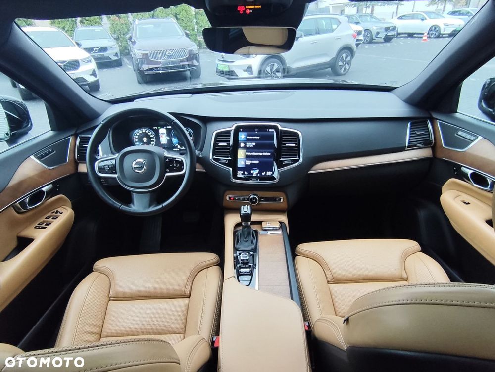 Volvo XC 90 - 27