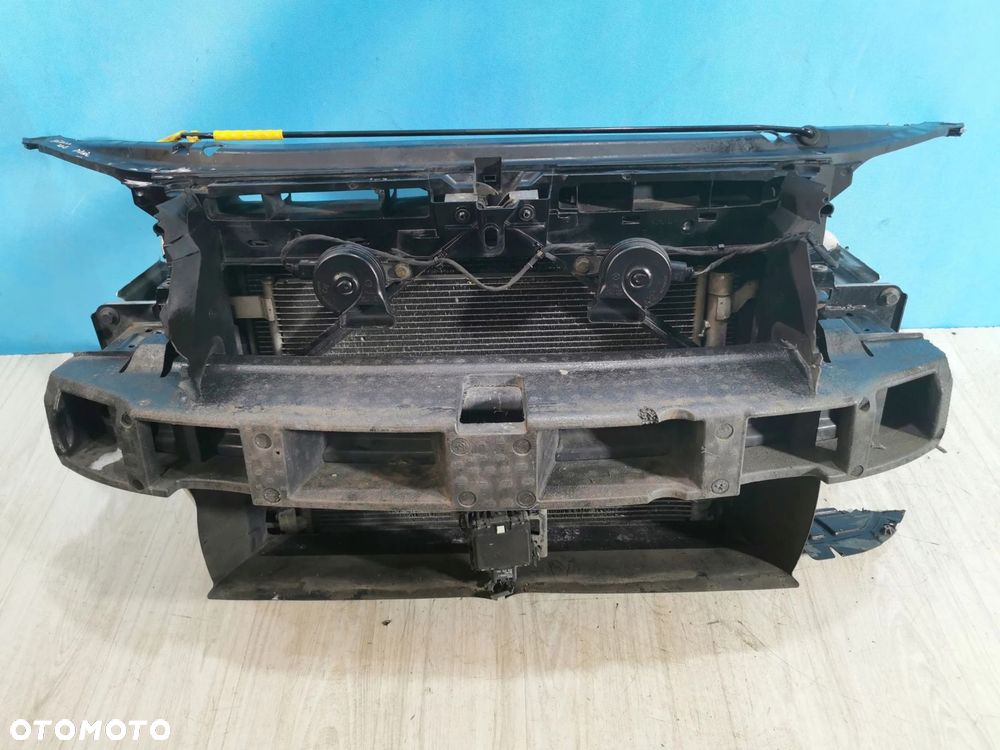 Skoda Octavia III 3 13/17 wzmocnienie pas przedni chłodnice 1.6 TDI Radar - 1