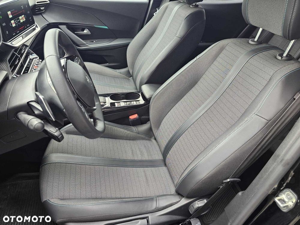 Peugeot 2008 1.2 PureTech Allure Pack S&S EAT8 - 12
