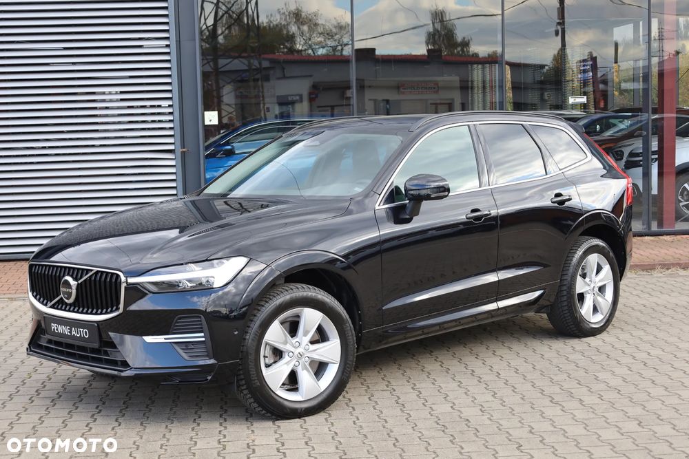Volvo XC 60 B4 D AWD Geartronic Momentum Pro - 8