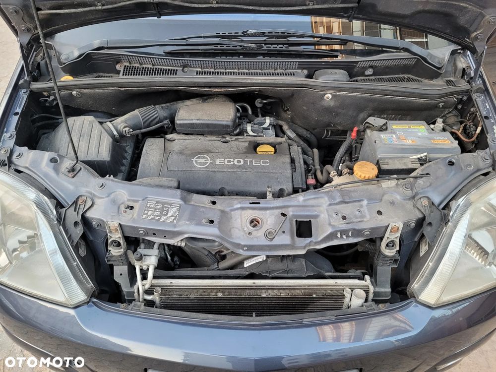 Opel Meriva 1.6 16V Cosmo - 21