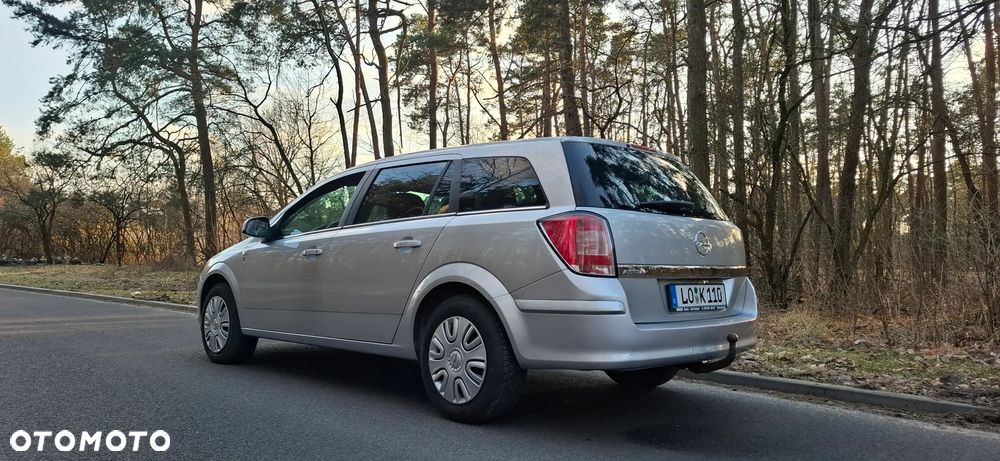 Opel Astra 1.8 Edition 111 Jahre - 9