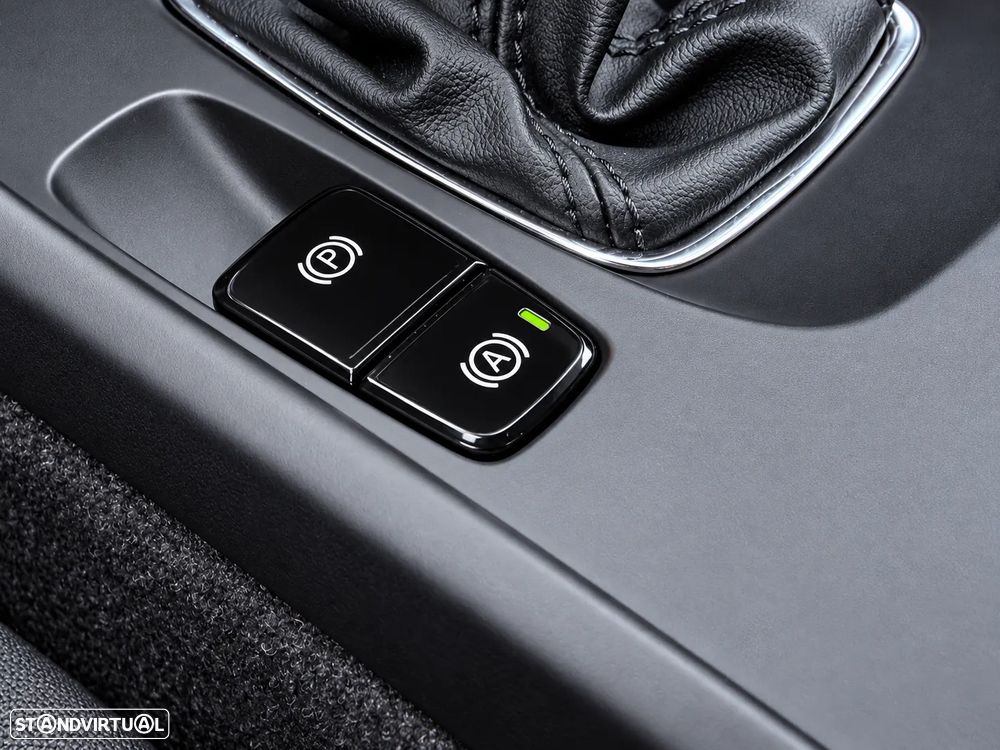 Volvo XC 40 2.0 D3 Momentum - 31
