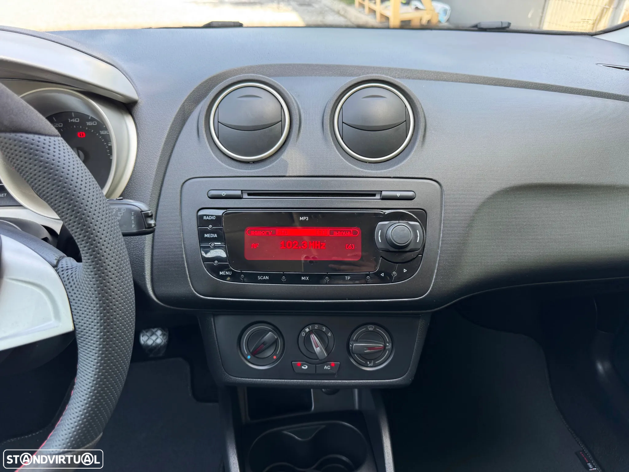 SEAT Ibiza SC 1.6 TDI CR Sport - 15