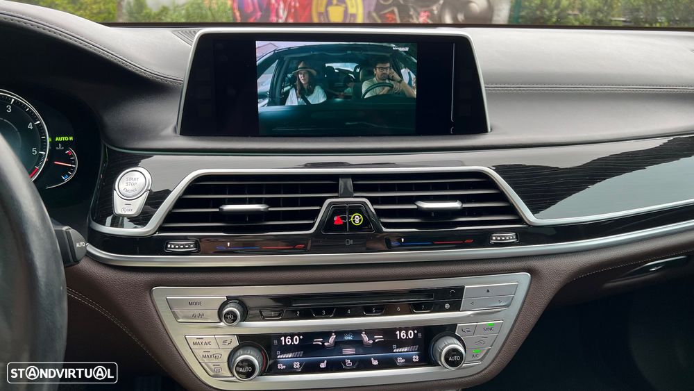BMW 730 d Pack M - 18