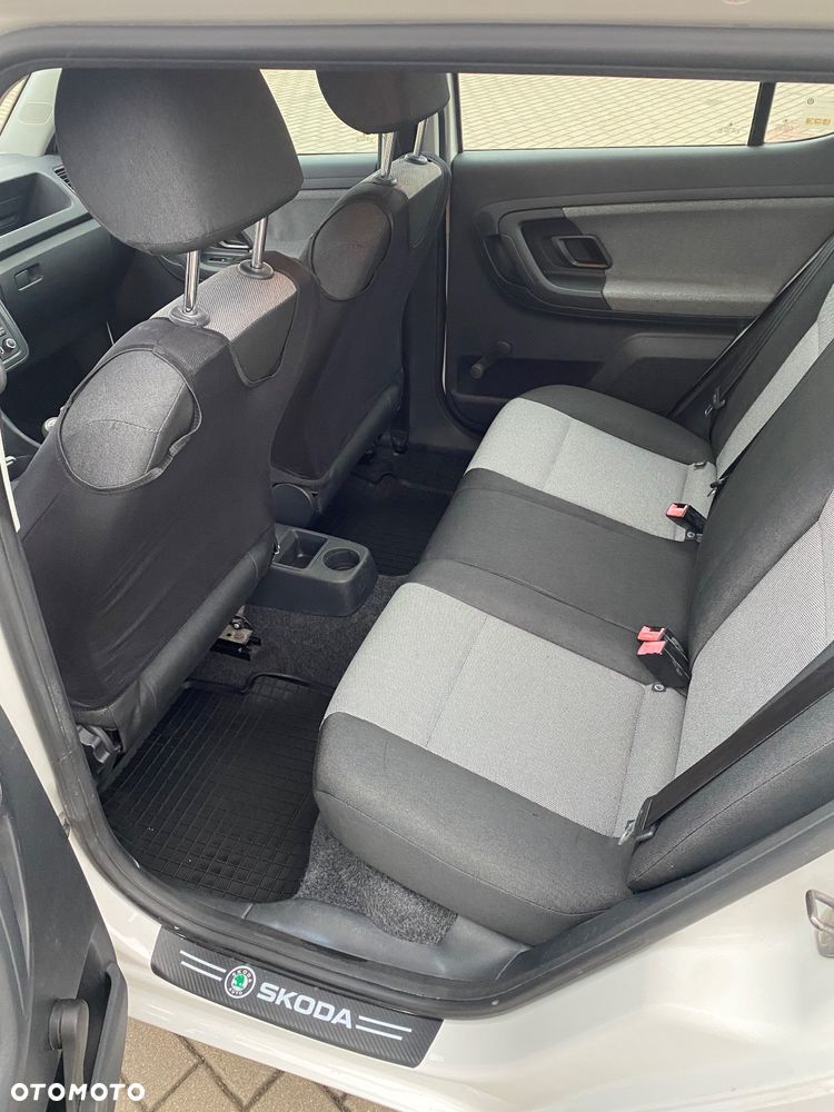 Skoda Fabia 1.6 TDI DPF Classic - 8