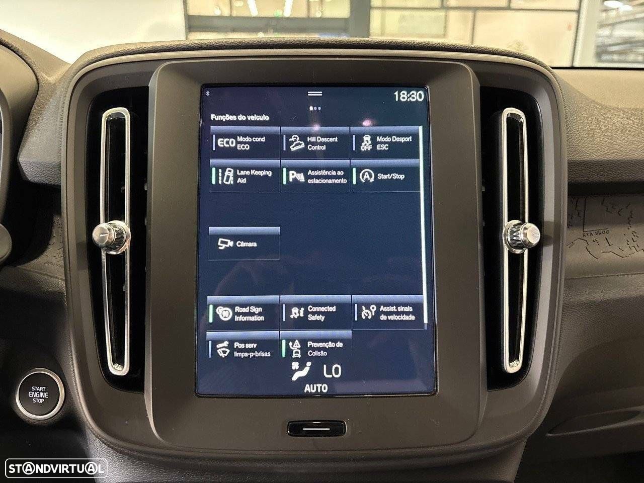 Volvo XC 40 1.5 T2 Momentum - 14